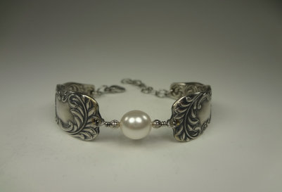the_spoon_jeweler049012.jpg