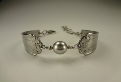 the_spoon_jeweler088012.jpg