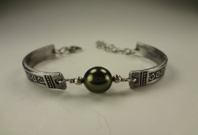 the_spoon_jeweler091012.jpg