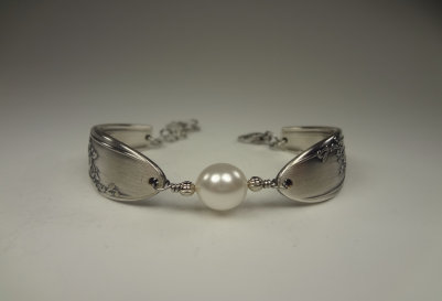 the_spoon_jeweler168012.jpg