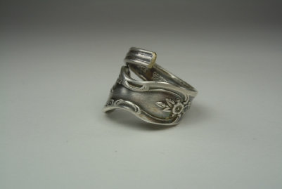 the_spoon_jeweler184016.jpg