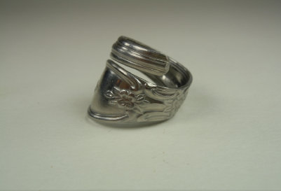 the_spoon_jeweler215011.jpg