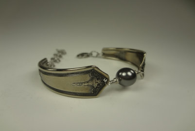 the_spoon_jeweler112011.jpg