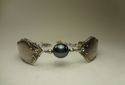 the_spoon_jeweler113012.jpg