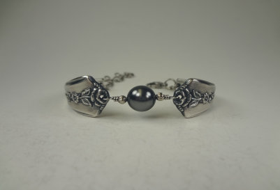the_spoon_jeweler134012.jpg
