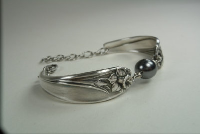 the_spoon_jeweler164011.jpg