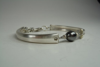 the_spoon_jeweler167011.jpg