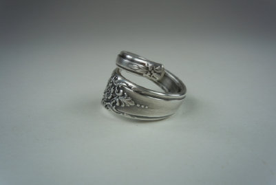 the_spoon_jeweler200010.jpg